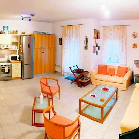 Heaven'S Door- Siviri Maisonette Luaran gambar